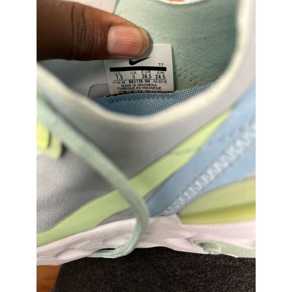 Nike Womens React Element 55 BQ2728-100 Gray Running Shoes Sneakers Size 9 - Picture 6 of 6